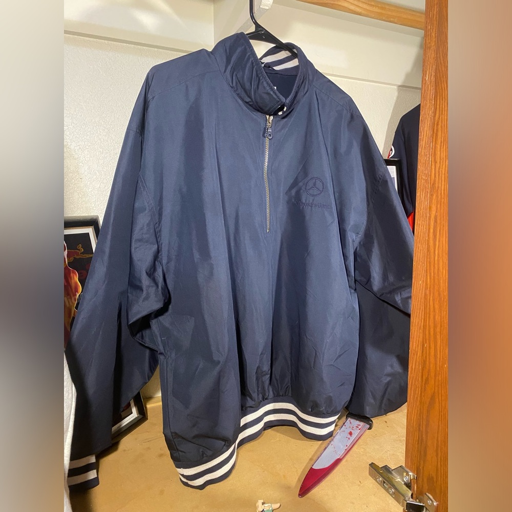 XL Cutter & Buck Mercedes Benz Zip up windbreaker